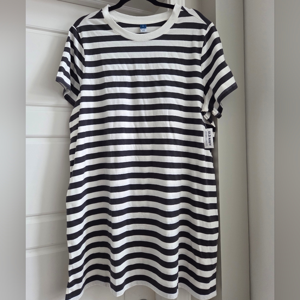 Old Navy Dark Grey and White Striped Cotton Tshirt Dress